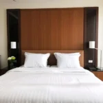 WHITE STRIPE HOTEL 300TC COTTON BED SHEET